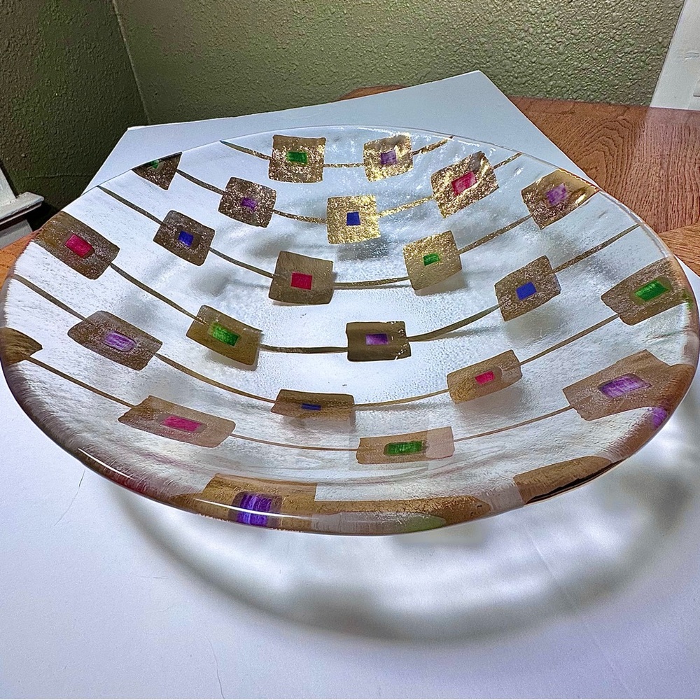*RARE* CRATE AND BARREL Medallion Serving Bowl - Picture 5 of 8